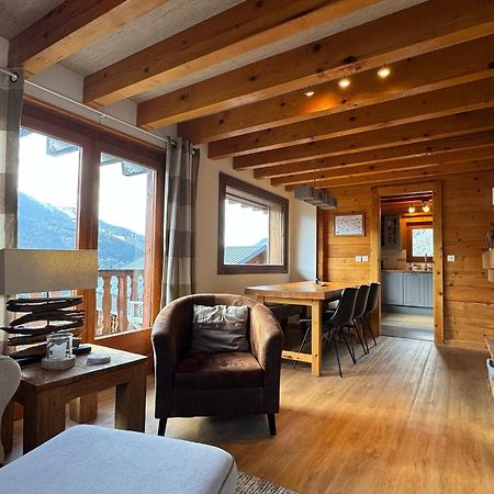 Charming, Cosy Chalet Nestled In A Breathtaking Surrounding With Spectacular, Stunning Mountain Views La Chapelle-d'Abondance Exterior photo
