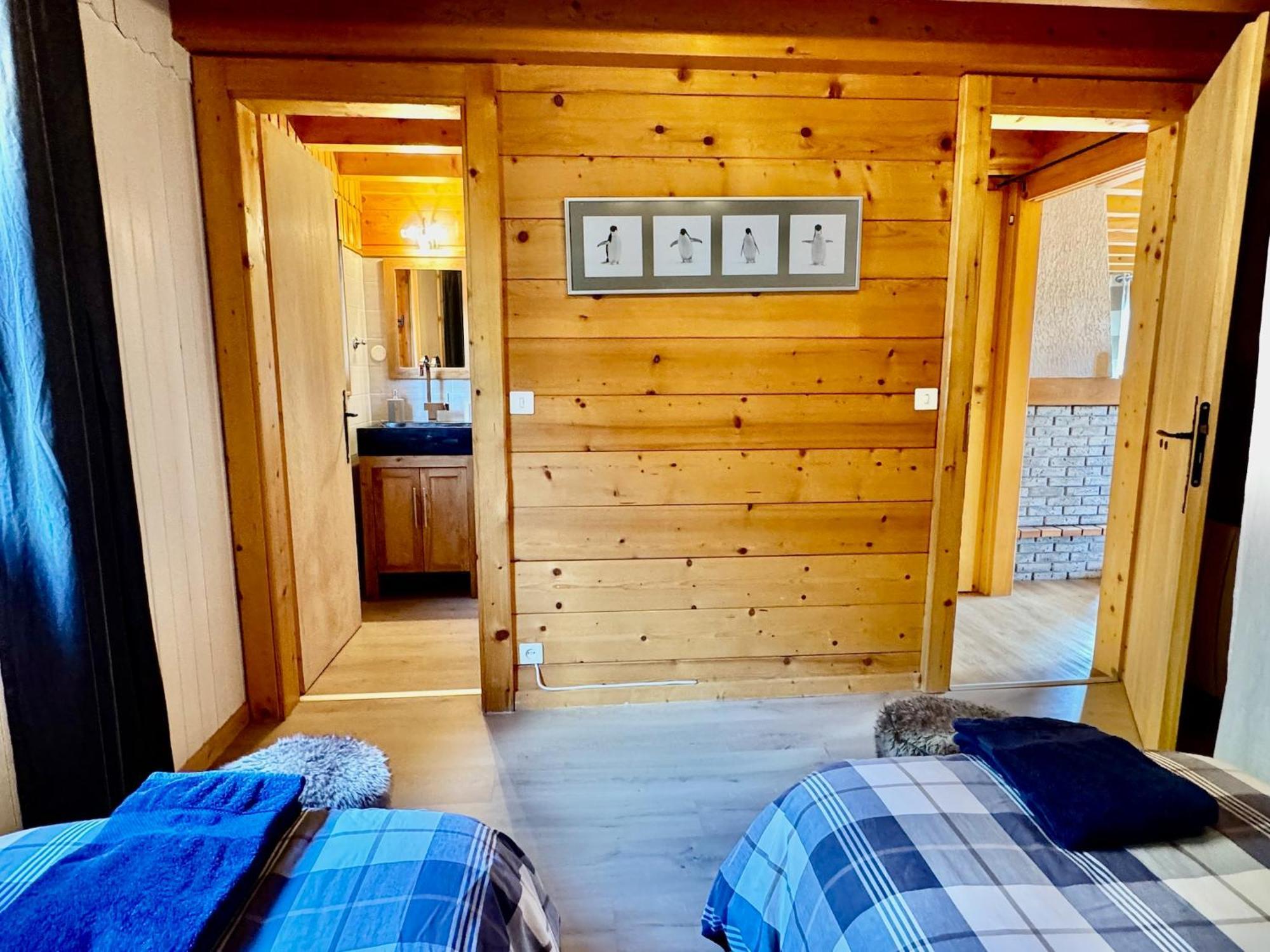 Charming, Cosy Chalet Nestled In A Breathtaking Surrounding With Spectacular, Stunning Mountain Views La Chapelle-d'Abondance Exterior photo