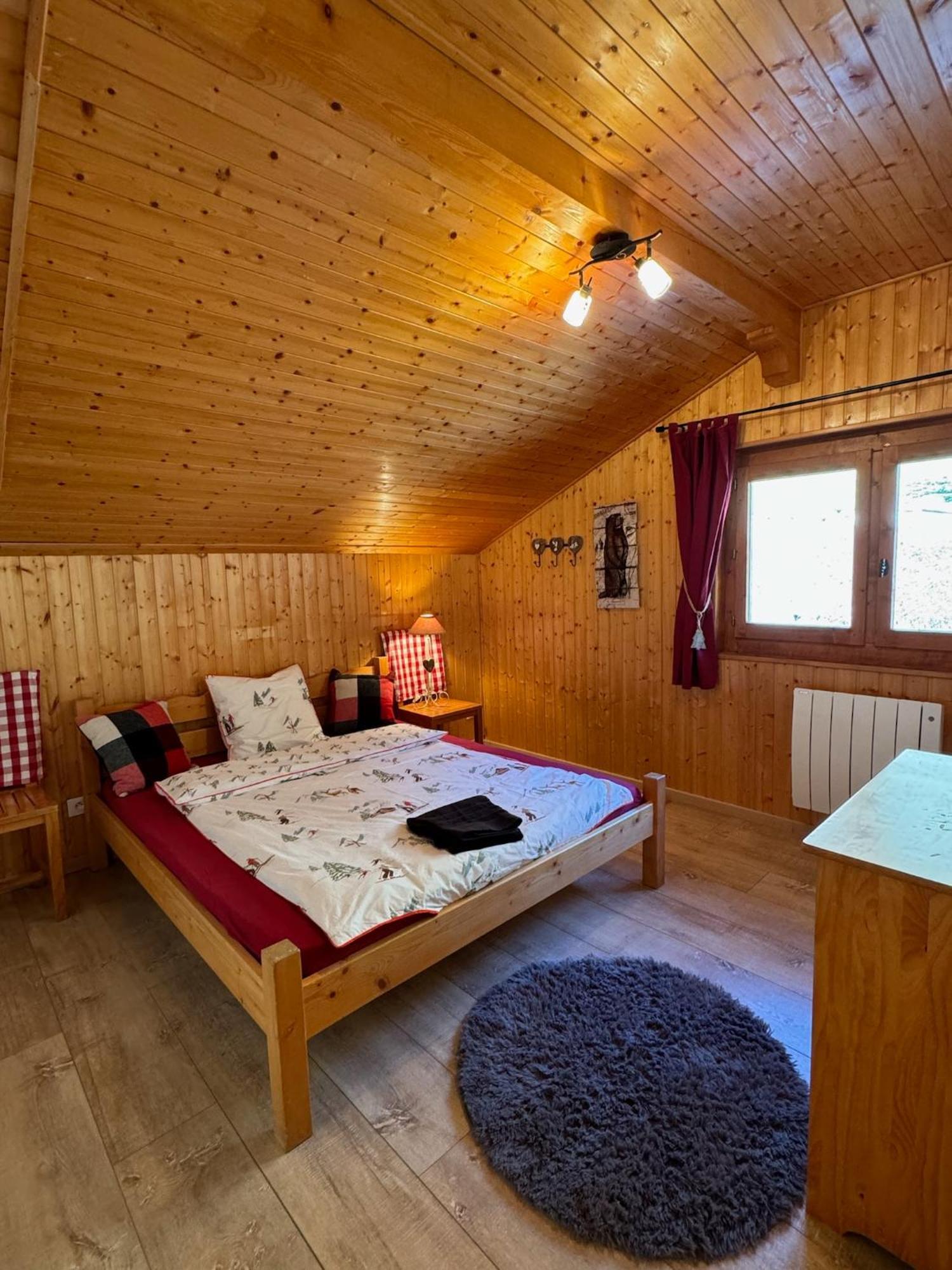 Charming, Cosy Chalet Nestled In A Breathtaking Surrounding With Spectacular, Stunning Mountain Views La Chapelle-d'Abondance Exterior photo